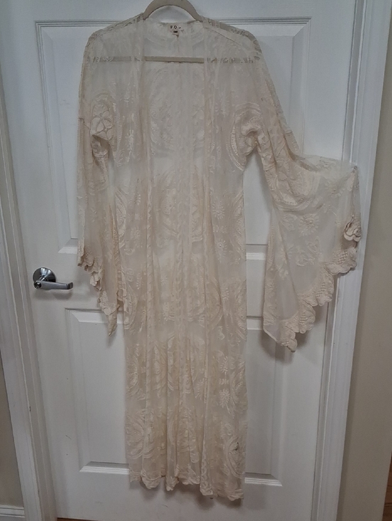 POL Sweaters - POL Cream Lace Crochet Kimono